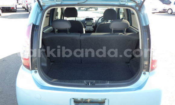 Acheter Neuf Voiture Toyota Passo Bleu à Kampala, Ouganda Acheter Neuf Voiture Toyota Passo Bleu à Kampala, Ouganda