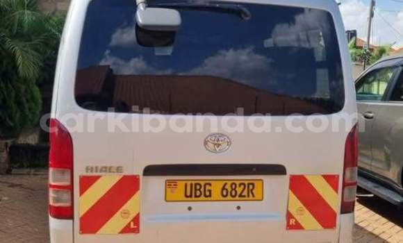 Buy Used Toyota Hiace Other Car in Bugiri in Eastern Buy Used Toyota Hiace Other Car in Bugiri in Eastern