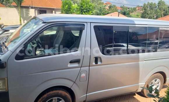 Buy Used Toyota Hiace Other Car in Bugiri in Eastern Buy Used Toyota Hiace Other Car in Bugiri in Eastern