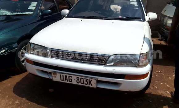 Acheter Occasion Voiture Kia Avella Blanc à Bugiri, Est