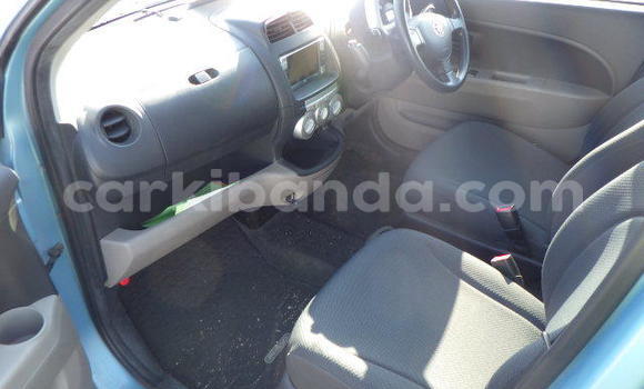 Acheter Neuf Voiture Toyota Passo Bleu à Kampala, Ouganda Acheter Neuf Voiture Toyota Passo Bleu à Kampala, Ouganda