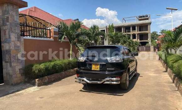 Acheter Occasion Voiture Toyota Harrier Noir à Jinja–Kawempe, Central Acheter Occasion Voiture Toyota Harrier Noir à Jinja–Kawempe, Central