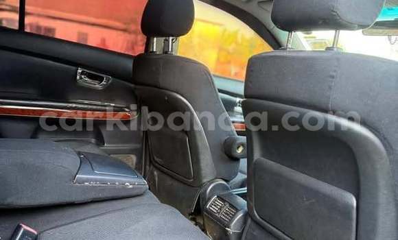 Acheter Occasion Voiture Toyota Harrier Noir à Busembatia, Est Acheter Occasion Voiture Toyota Harrier Noir à Busembatia, Est