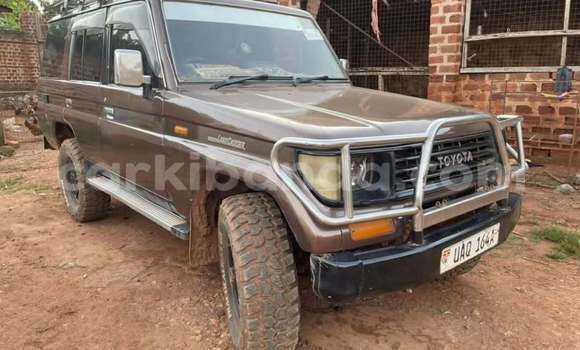 Acheter Occasion Voiture Toyota Land Cruiser Prado Autre à Kampala, Ouganda Acheter Occasion Voiture Toyota Land Cruiser Prado Autre à Kampala, Ouganda
