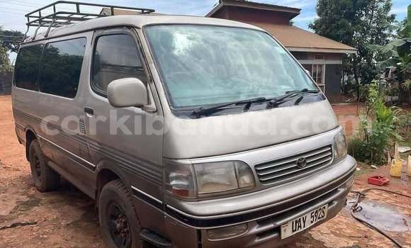 Acheter Occasion Voiture Toyota Hiace Autre à Kampala, Ouganda Acheter Occasion Voiture Toyota Hiace Autre à Kampala, Ouganda