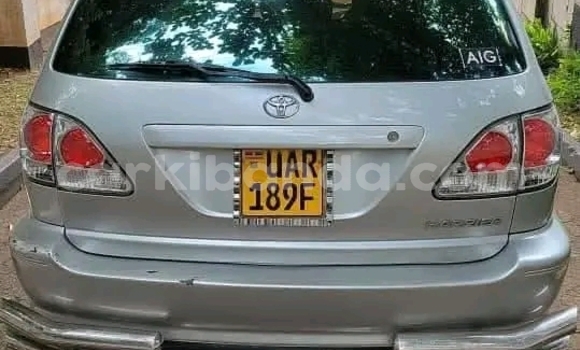 Acheter Occasion Voiture Toyota Harrier Autre à Bugiri, Est Acheter Occasion Voiture Toyota Harrier Autre à Bugiri, Est