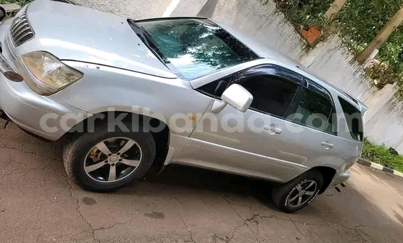 Acheter Occasion Voiture Toyota Harrier Autre à Bugiri, Est Acheter Occasion Voiture Toyota Harrier Autre à Bugiri, Est