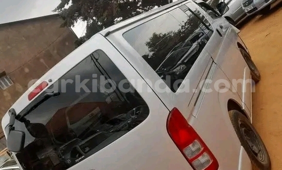Acheter Occasion Voiture Toyota Hiace Autre à Bugiri, Est Acheter Occasion Voiture Toyota Hiace Autre à Bugiri, Est