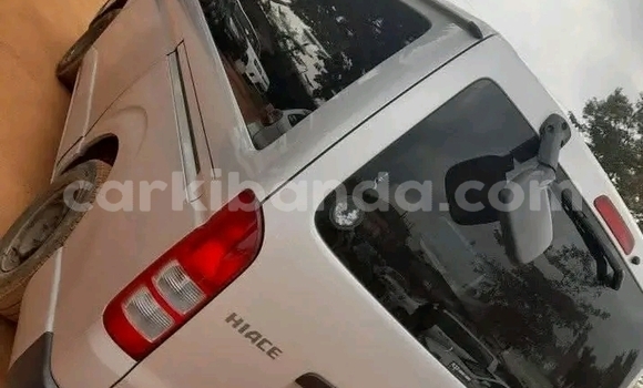 Acheter Occasion Voiture Toyota Hiace Autre à Bugiri, Est Acheter Occasion Voiture Toyota Hiace Autre à Bugiri, Est