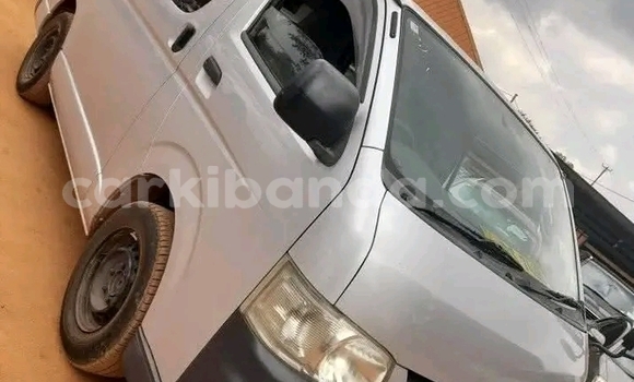 Acheter Occasion Voiture Toyota Hiace Autre à Bugiri, Est Acheter Occasion Voiture Toyota Hiace Autre à Bugiri, Est