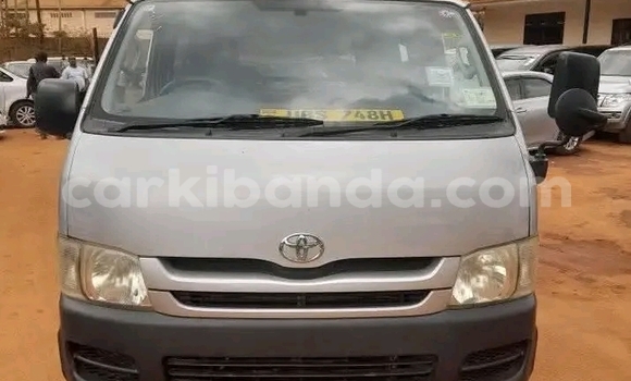 Acheter Occasion Voiture Toyota Hiace Autre à Bugiri, Est Acheter Occasion Voiture Toyota Hiace Autre à Bugiri, Est
