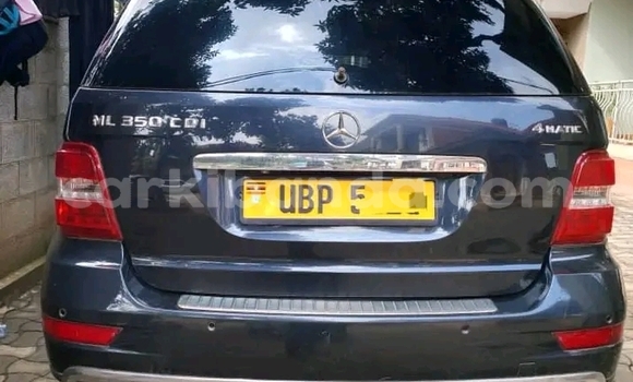 Acheter Occasion Voiture Mercedes-Benz E200 Autre à Bundibugyo, Occidental Acheter Occasion Voiture Mercedes-Benz E200 Autre à Bundibugyo, Occidental