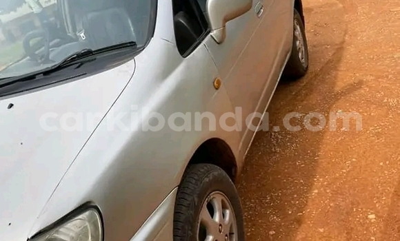 Acheter Occasion Voiture Toyota Spacio Autre à Bundibugyo, Occidental Acheter Occasion Voiture Toyota Spacio Autre à Bundibugyo, Occidental