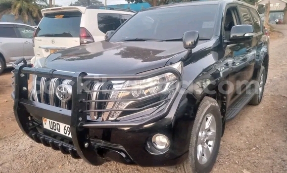 Acheter Occasion Voiture Toyota Land Cruiser Prado Noir à Bundibugyo, Occidental Acheter Occasion Voiture Toyota Land Cruiser Prado Noir à Bundibugyo, Occidental