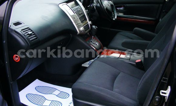 Gura Yakoze Lexus RX 300 Black Imodoka i Kampala mu Uganda Gura Yakoze Lexus RX 300 Black Imodoka i Kampala mu Uganda