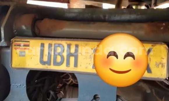 Acheter Occasion Voiture Mercedes‒Benz C-klasse AMG Autre à Kampala, Ouganda Acheter Occasion Voiture Mercedes‒Benz C-klasse AMG Autre à Kampala, Ouganda