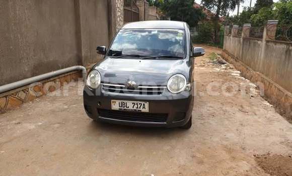 Acheter Occasion Voiture Toyota Sienta Autre à Kampala, Ouganda Acheter Occasion Voiture Toyota Sienta Autre à Kampala, Ouganda