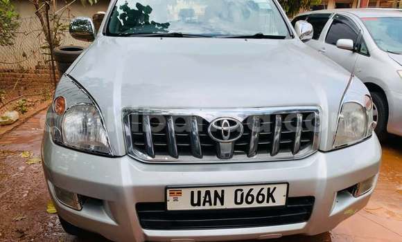 Gura Yakoze Toyota Land Cruiser Prado Other Imodoka i Kampala mu Uganda Gura Yakoze Toyota Land Cruiser Prado Other Imodoka i Kampala mu Uganda