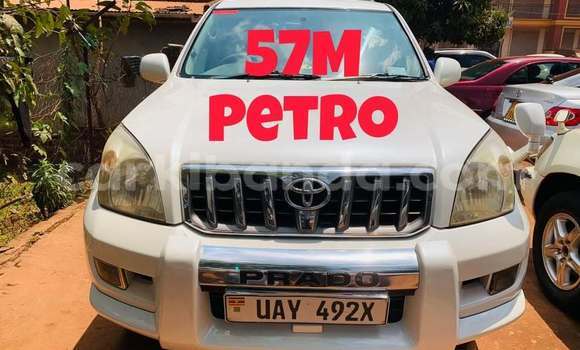 Acheter Occasion Voiture Toyota Land Cruiser Prado Blanc à Bugiri, Est Acheter Occasion Voiture Toyota Land Cruiser Prado Blanc à Bugiri, Est