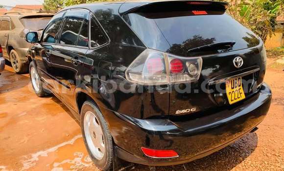 Acheter Occasion Voiture Toyota Harrier Noir à Kampala, Ouganda Acheter Occasion Voiture Toyota Harrier Noir à Kampala, Ouganda