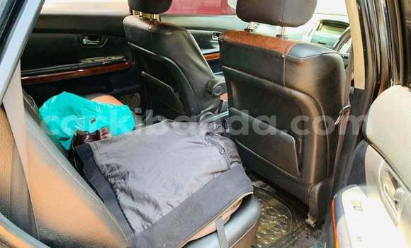 Acheter Occasion Voiture Toyota Harrier Noir à Kampala, Ouganda Acheter Occasion Voiture Toyota Harrier Noir à Kampala, Ouganda