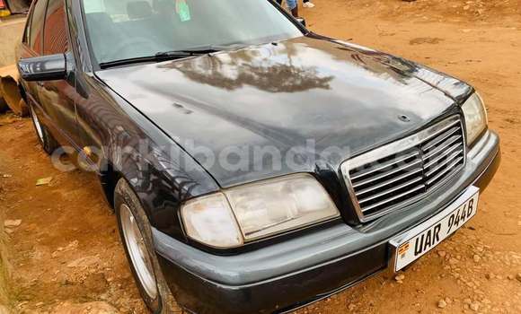 Buy Used Mercedes-Benz C-Classe Black Car in Bugiri in Eastern