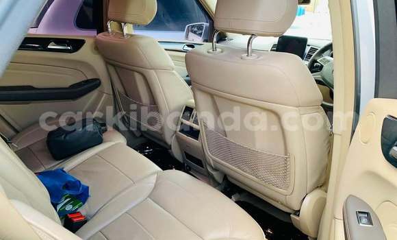 Acheter Occasion Voiture Mercedes‒Benz ML–Class Autre à Kampala, Ouganda Acheter Occasion Voiture Mercedes‒Benz ML–Class Autre à Kampala, Ouganda