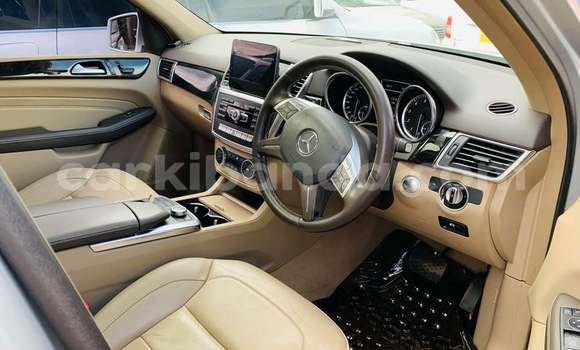 Acheter Occasion Voiture Mercedes‒Benz ML–Class Autre à Kampala, Ouganda Acheter Occasion Voiture Mercedes‒Benz ML–Class Autre à Kampala, Ouganda