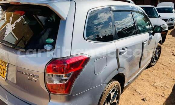 Acheter Occasion Voiture Subaru XT Autre à Kampala, Ouganda Acheter Occasion Voiture Subaru XT Autre à Kampala, Ouganda