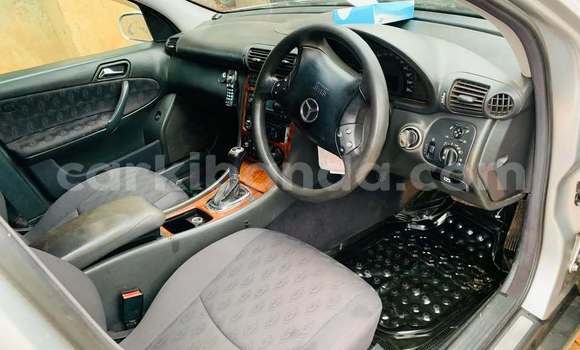 Acheter Occasion Voiture Mercedes‒Benz C–Class Autre à Kampala, Ouganda Acheter Occasion Voiture Mercedes‒Benz C–Class Autre à Kampala, Ouganda