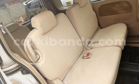 Buy Used Toyota Sienta White Car in Kampala in Uganda Buy Used Toyota Sienta White Car in Kampala in Uganda