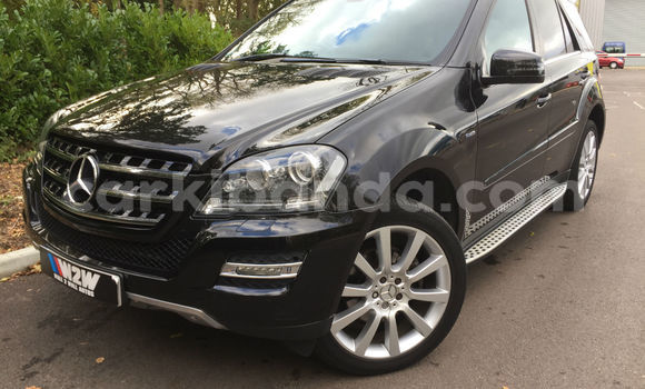 Buy Used Mercedes‒Benz ML–Class Black Car in Kampala in Uganda Buy Used Mercedes‒Benz ML–Class Black Car in Kampala in Uganda