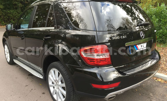Buy Used Mercedes‒Benz ML–Class Black Car in Kampala in Uganda Buy Used Mercedes‒Benz ML–Class Black Car in Kampala in Uganda