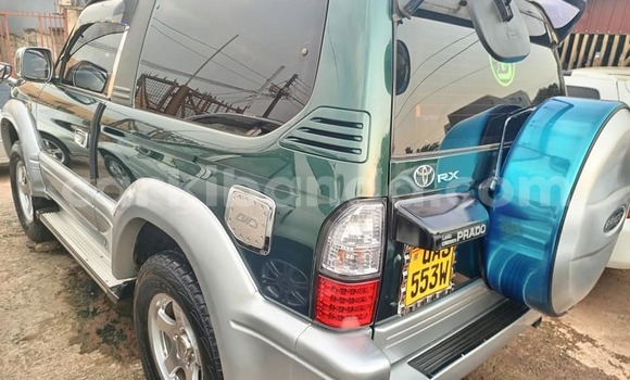 Acheter Occasion Voiture Toyota Land Cruiser Prado Noir à Kampala, Ouganda Acheter Occasion Voiture Toyota Land Cruiser Prado Noir à Kampala, Ouganda