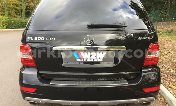 Buy Used Mercedes‒Benz ML–Class Black Car in Kampala in Uganda Buy Used Mercedes‒Benz ML–Class Black Car in Kampala in Uganda