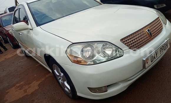 Acheter Occasion Voiture Toyota Mark X Blanc à Bugiri, Est Acheter Occasion Voiture Toyota Mark X Blanc à Bugiri, Est