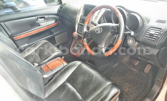 Buy Used Toyota Harrier White Car in Kampala in Uganda Buy Used Toyota Harrier White Car in Kampala in Uganda