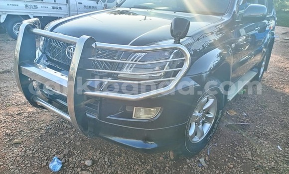 Acheter Occasion Voiture Toyota Land Cruiser Noir à Bugiri, Est Acheter Occasion Voiture Toyota Land Cruiser Noir à Bugiri, Est
