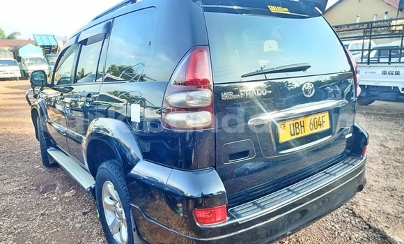 Acheter Occasion Voiture Toyota Land Cruiser Noir à Bugiri, Est Acheter Occasion Voiture Toyota Land Cruiser Noir à Bugiri, Est