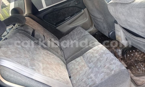 Acheter Occasion Voiture Toyota Carina Noir à Bugembe, Est Acheter Occasion Voiture Toyota Carina Noir à Bugembe, Est