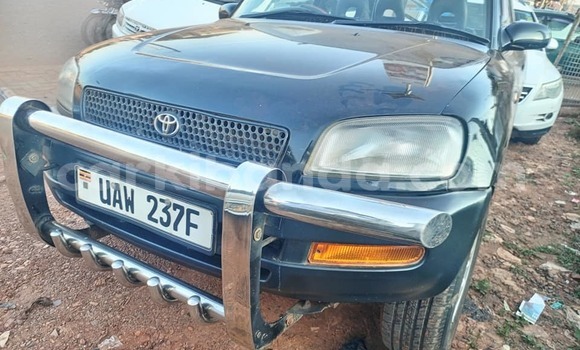 Acheter Occasion Voiture Toyota RAV4 Autre à Kampala, Ouganda Acheter Occasion Voiture Toyota RAV4 Autre à Kampala, Ouganda