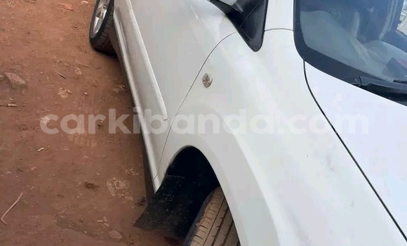 Buy Used Toyota Harrier White Car in Bundibugyo in Western Buy Used Toyota Harrier White Car in Bundibugyo in Western
