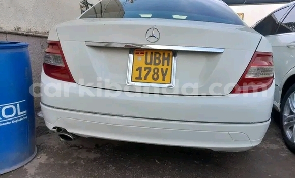 Gura Yakoze Mercedes‒Benz CL–Class White Imodoka i Kaabong mu Northern Gura Yakoze Mercedes‒Benz CL–Class White Imodoka i Kaabong mu Northern