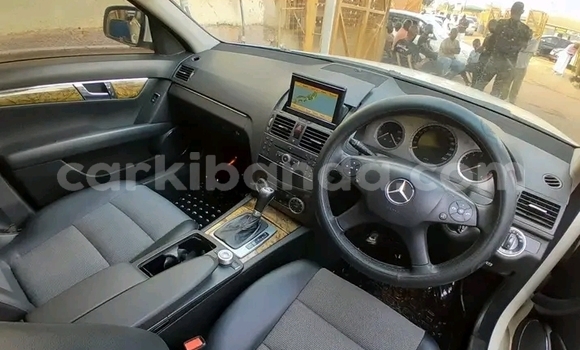 Gura Yakoze Mercedes‒Benz CL–Class White Imodoka i Kaabong mu Northern Gura Yakoze Mercedes‒Benz CL–Class White Imodoka i Kaabong mu Northern