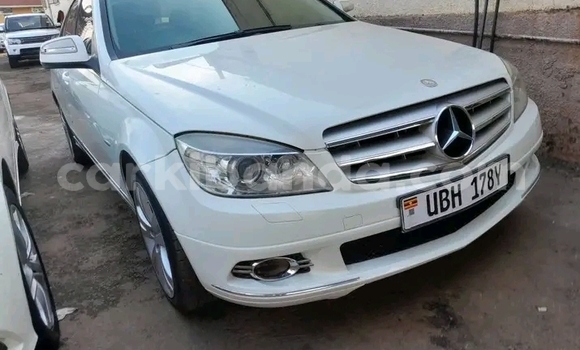 Gura Yakoze Mercedes‒Benz CL–Class White Imodoka i Kaabong mu Northern Gura Yakoze Mercedes‒Benz CL–Class White Imodoka i Kaabong mu Northern