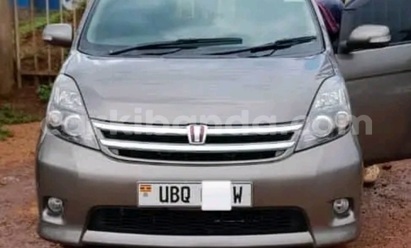 Buy Used Toyota ISis Other Car in Import - Dubai in Uganda Buy Used Toyota ISis Other Car in Import - Dubai in Uganda