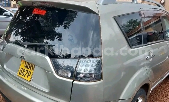 Buy Used Mitsubishi Outlander Other Car in Bugiri in Eastern Buy Used Mitsubishi Outlander Other Car in Bugiri in Eastern