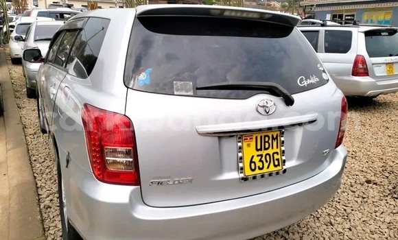 Gura Yakoze Toyota Fielder Other Imodoka i Iganga mu Uganda Gura Yakoze Toyota Fielder Other Imodoka i Iganga mu Uganda