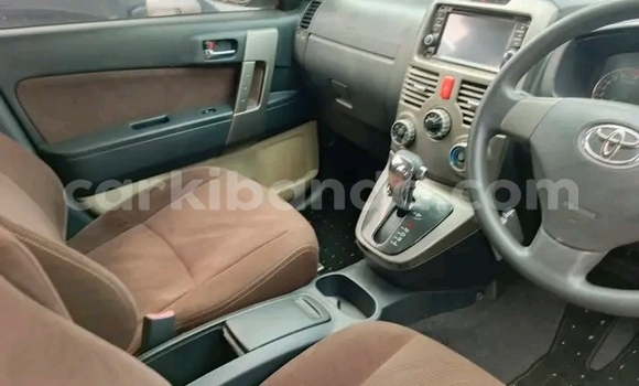 Gura Yakoze Toyota Rush Other Imodoka i Jinja mu Uganda Gura Yakoze Toyota Rush Other Imodoka i Jinja mu Uganda