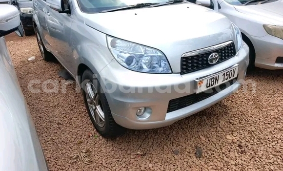 Gura Yakoze Toyota Rush Other Imodoka i Jinja mu Uganda Gura Yakoze Toyota Rush Other Imodoka i Jinja mu Uganda